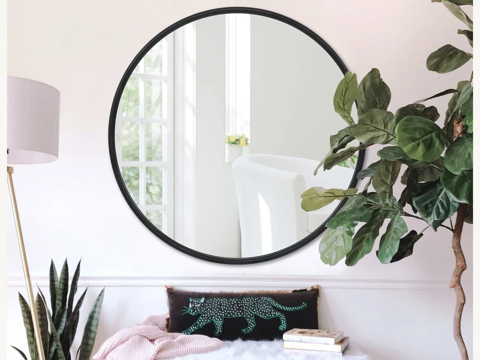 39 Black Round Mirror gallery image