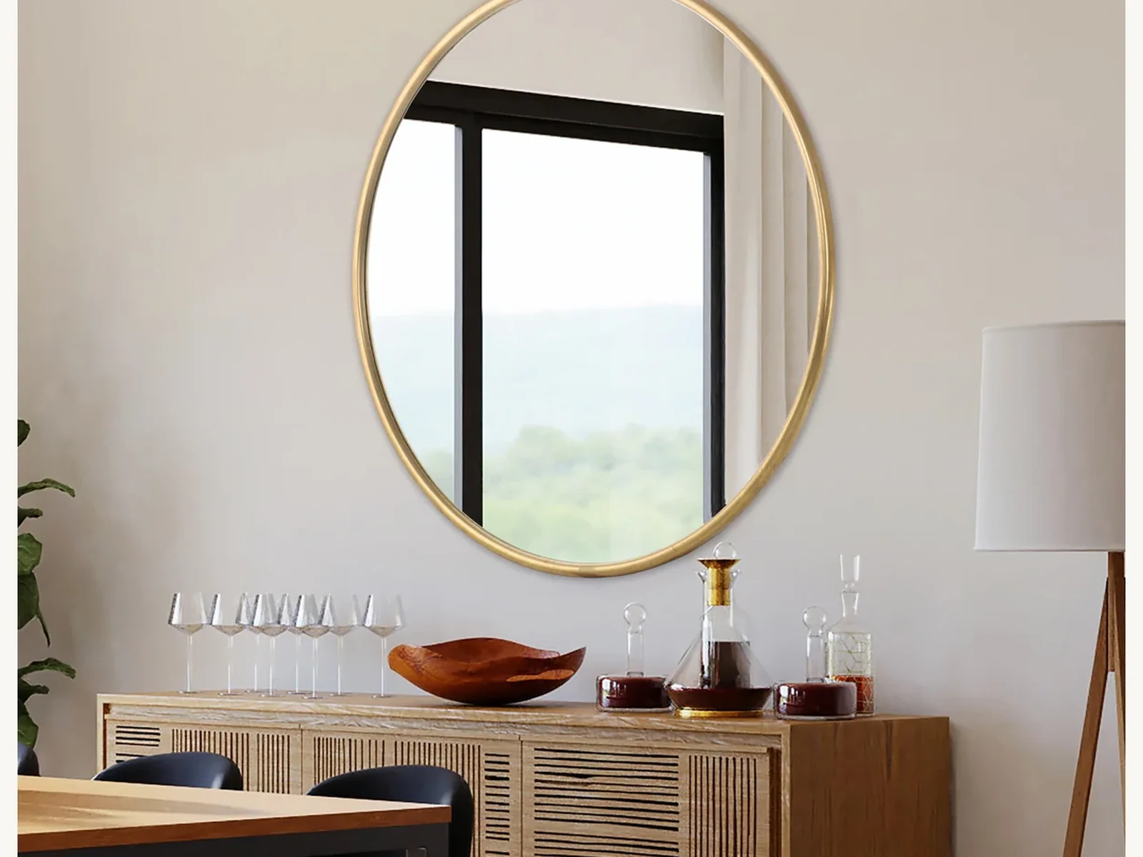 39 Gold Round Mirror gallery image
