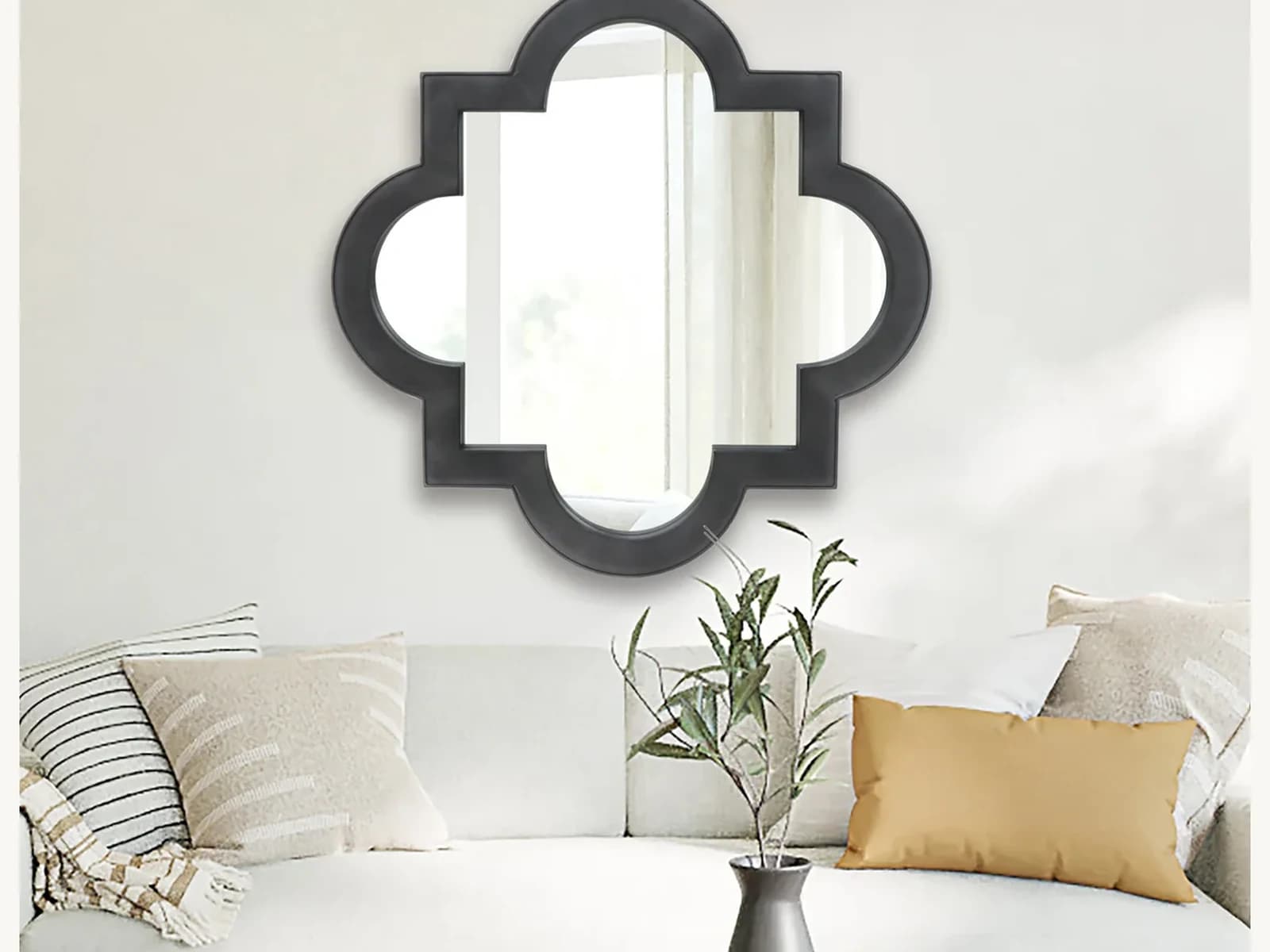Black Quatrefoil Wall Mirror gallery image